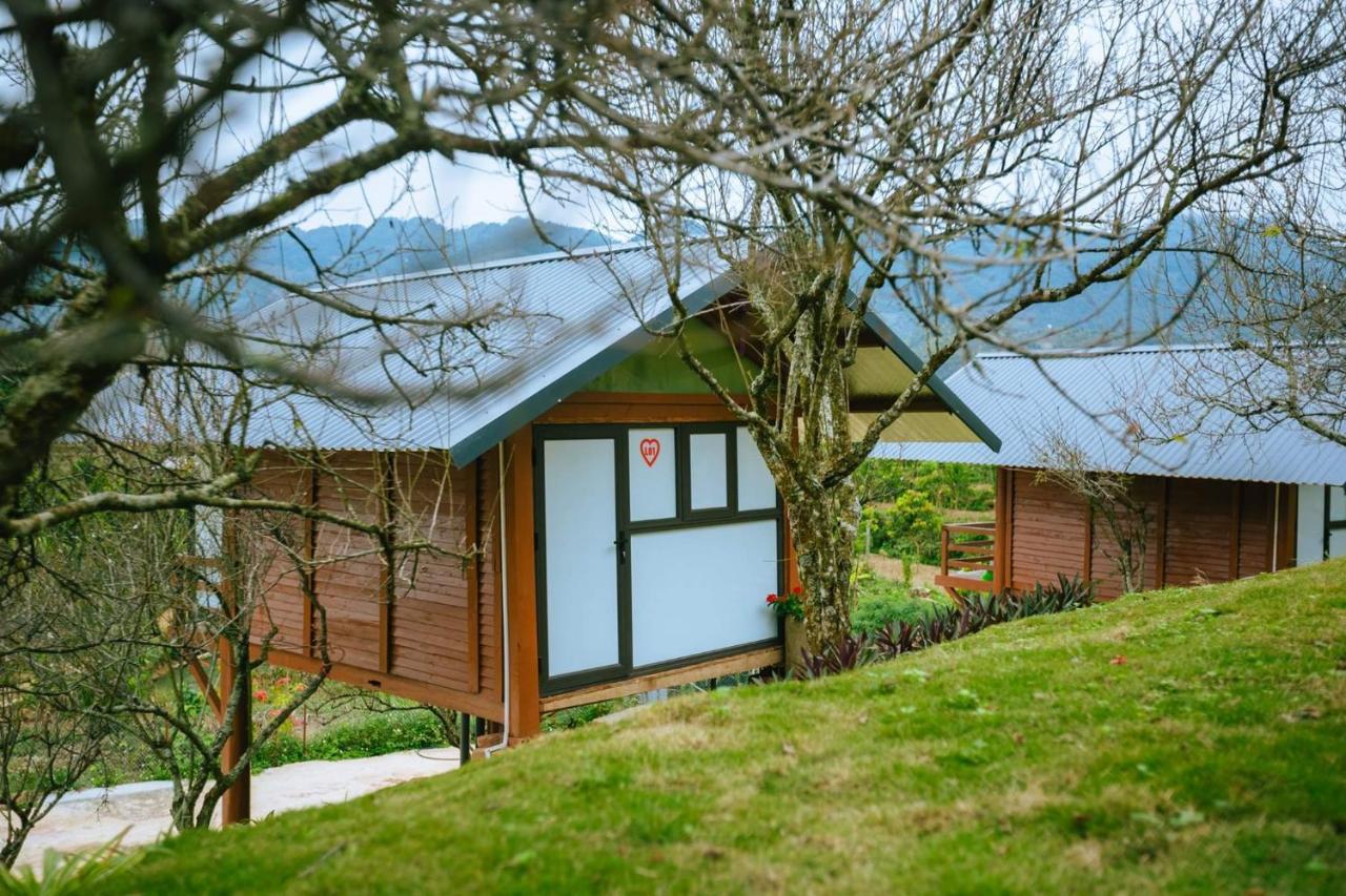 Bed and Breakfast Eco House Moc Chau Exterior foto